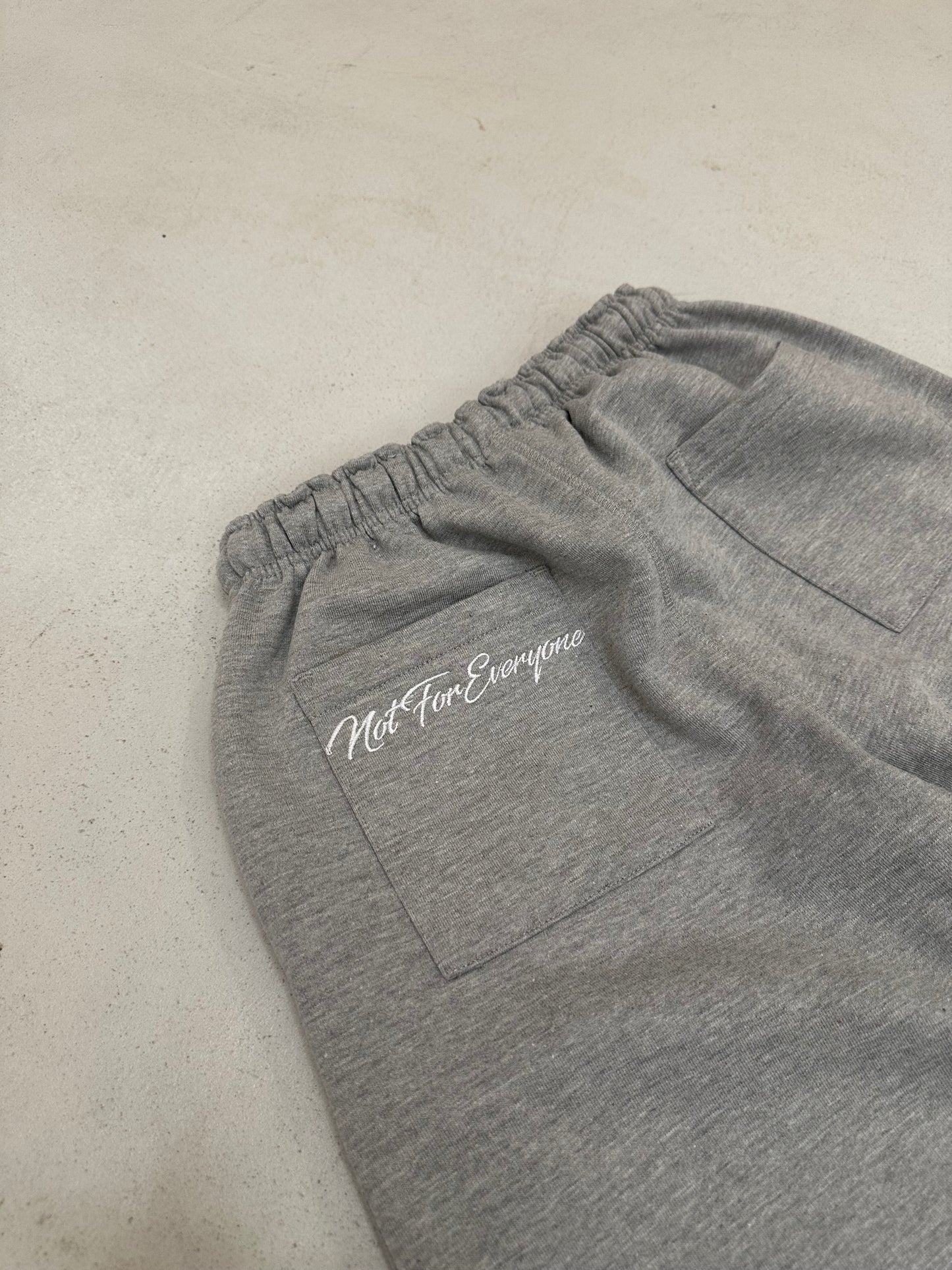 BAGGY JOGGER GREY