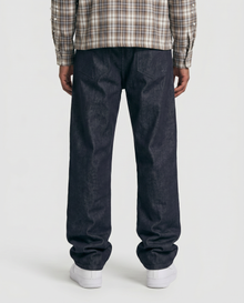 BLACK RAW DENIM
