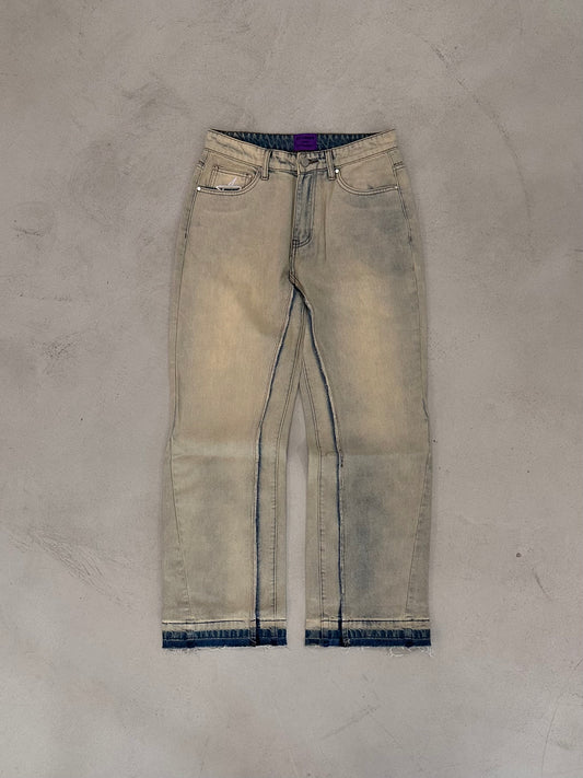 DESERT FLARED DENIM
