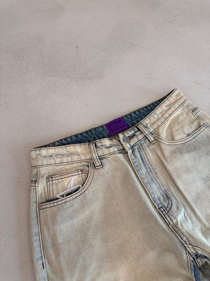 DESERT FLARED DENIM